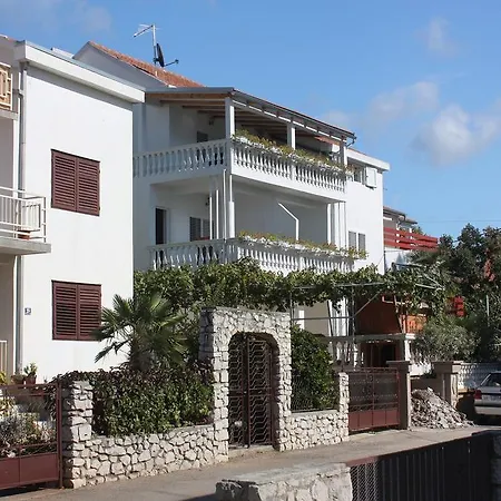 Studio 2995a * Vodice